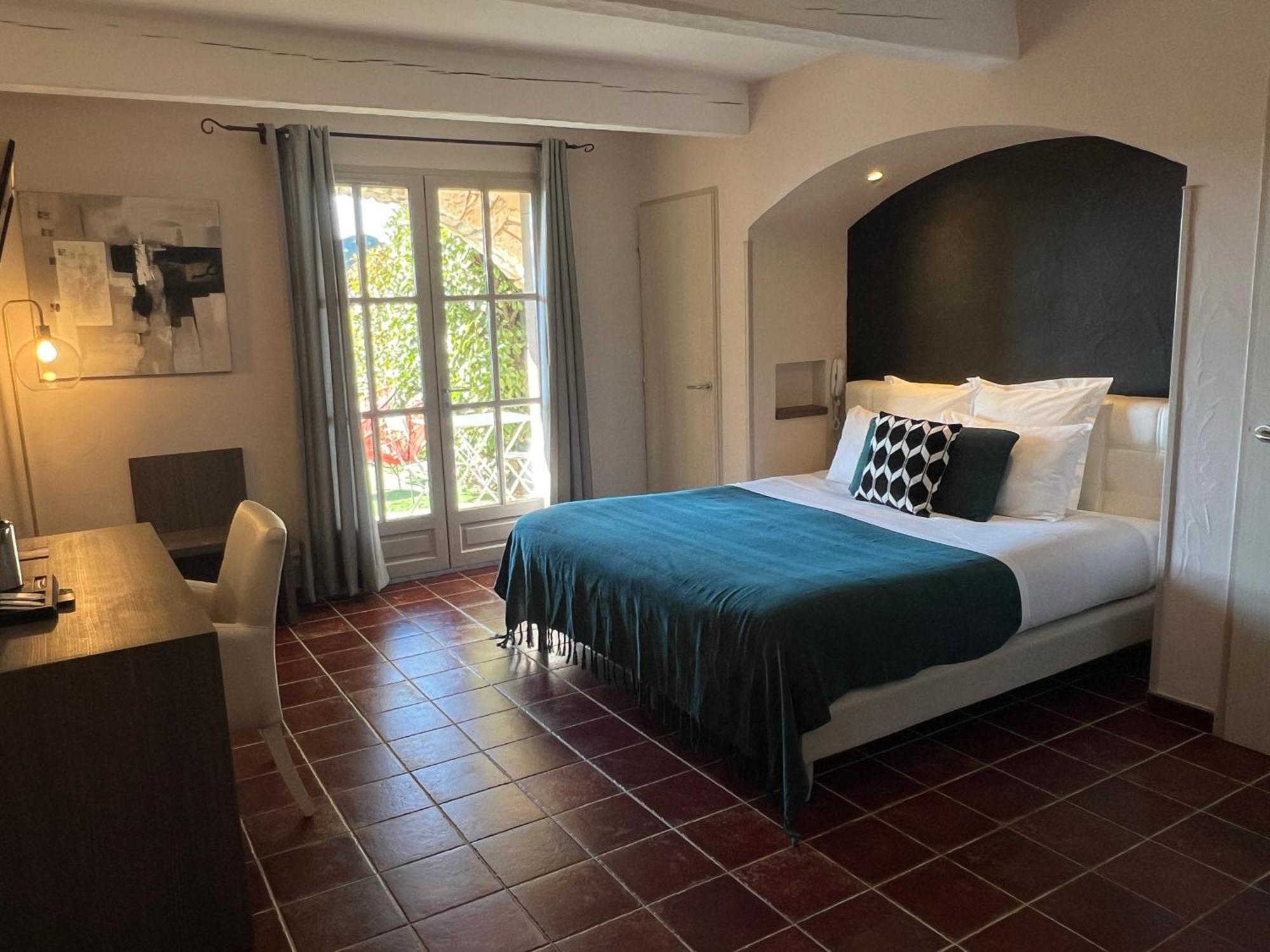 Logis Hotel Restaurant La Bergerie Aragon Exterior photo